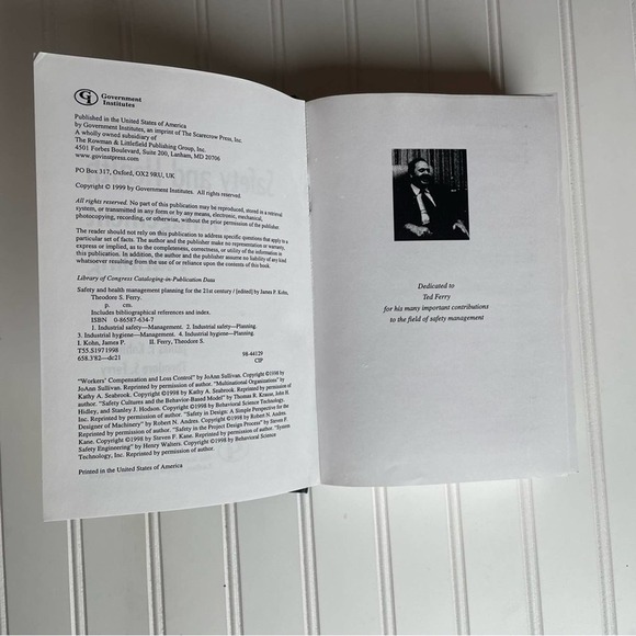 Safety and Health Management Planning Hardcover Book Kohn Ferry Rare - Picture 5 of 10